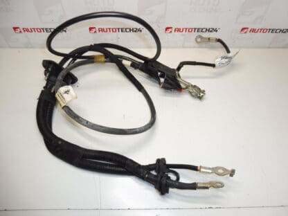 Kabel připojení + pólu v motoru Citroën Peugeot 1401159880 1400812780