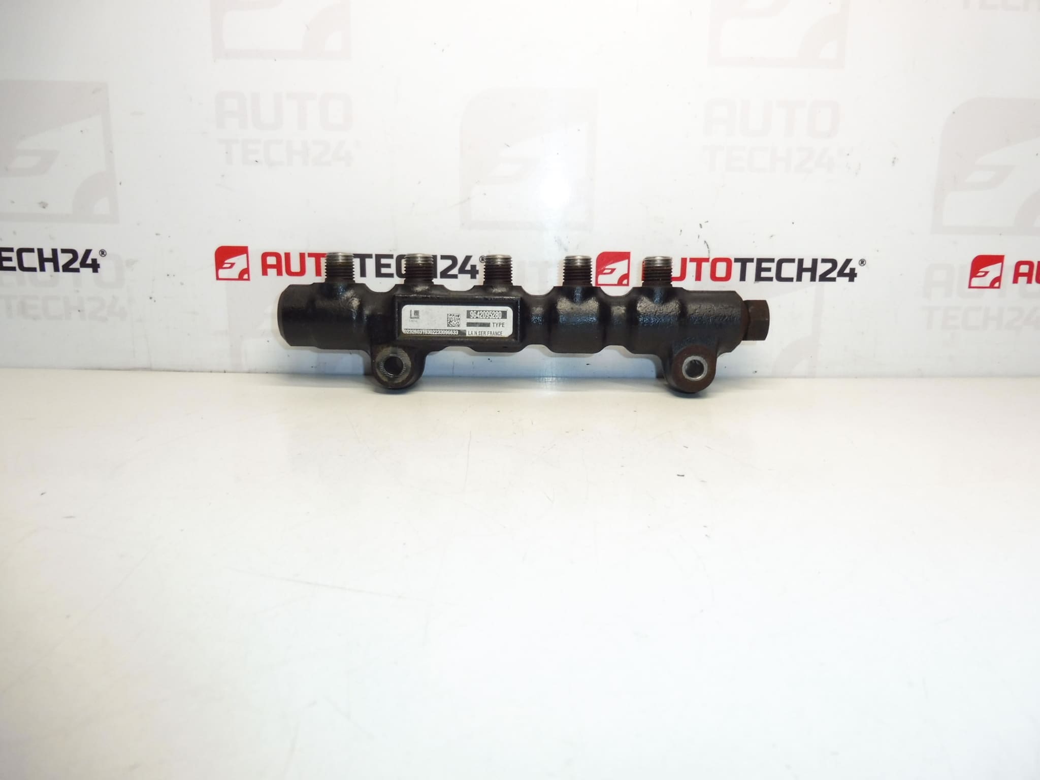 Lišta RAIL 1.4 HDI 16V 8HY Citroën Peugeot 9642095280 1570E5
