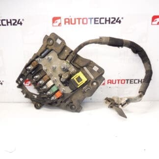 Pojistkový modul Citroën Peugeot 9675123880
