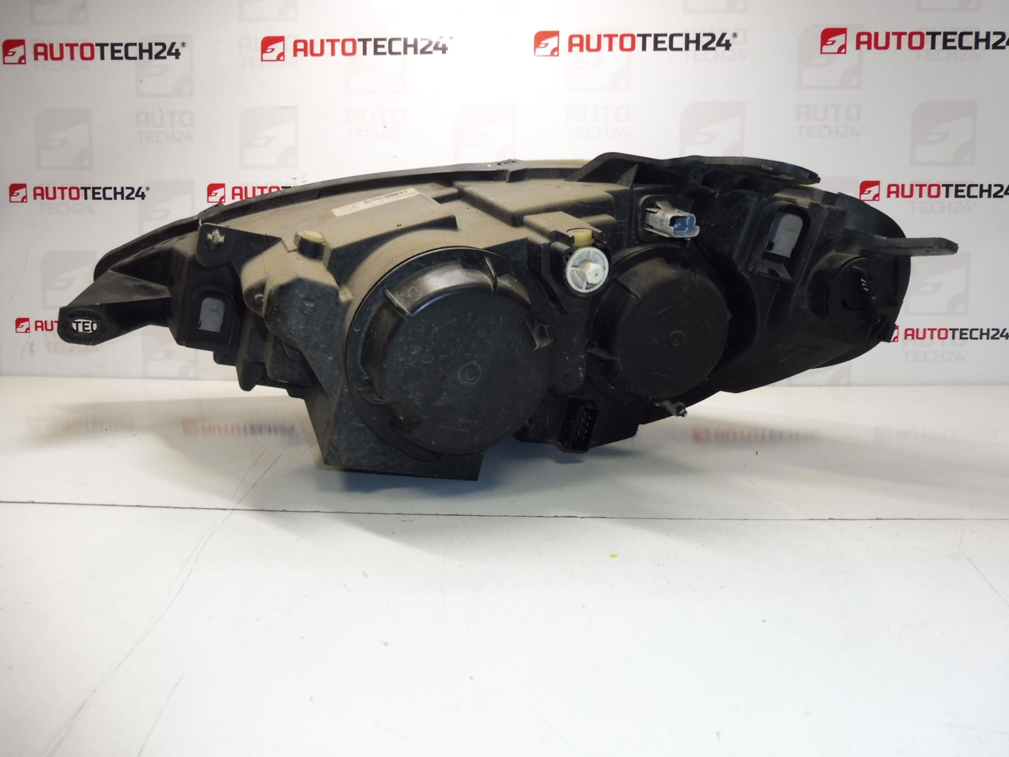 Přední pravý světlomet Peugeot 807 1400964280 89901573 6206F1 - Obrázek 2