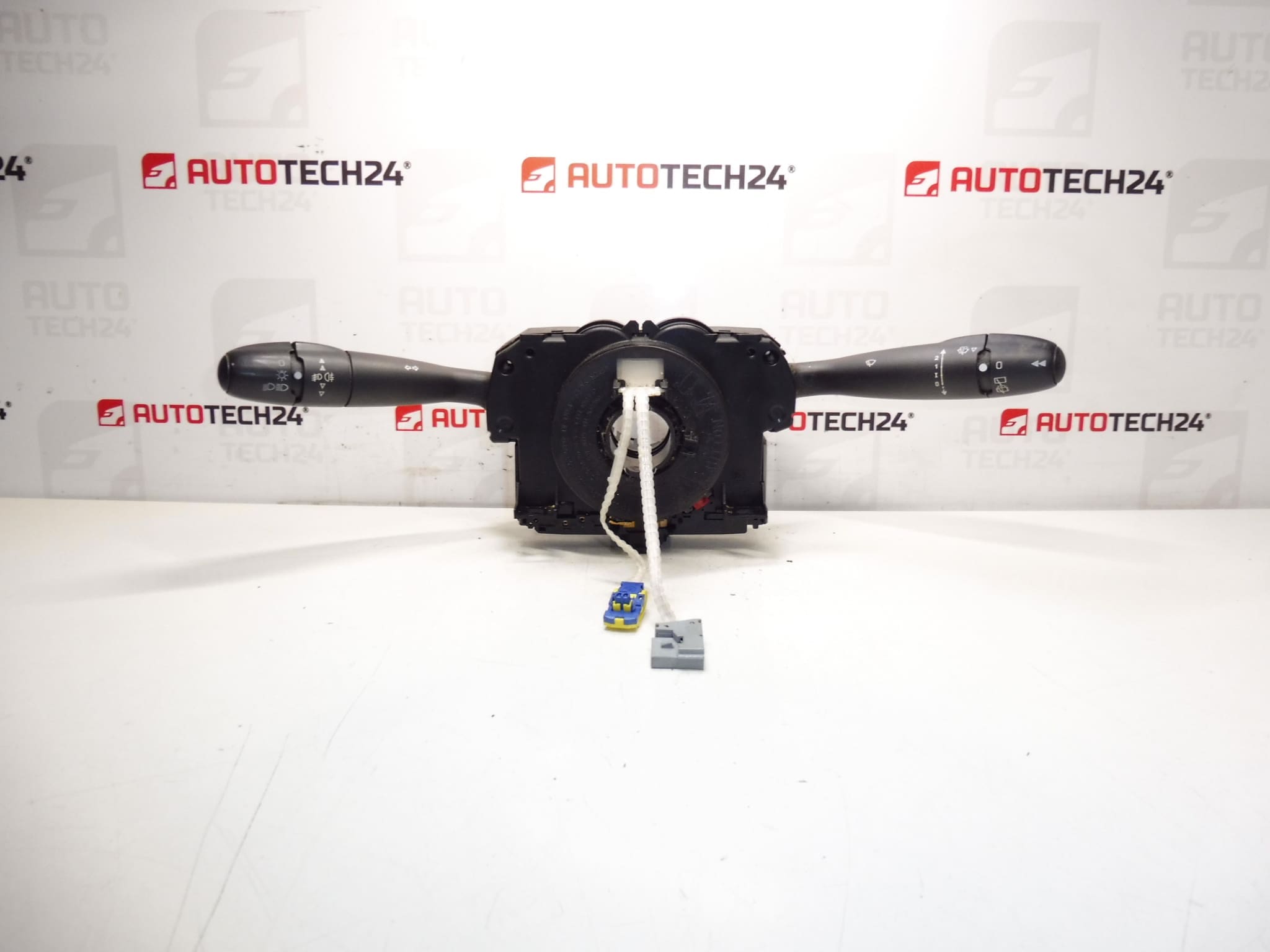 Ovladače páčky Peugeot 307 308 96651590XT 6242CC 98069976XT