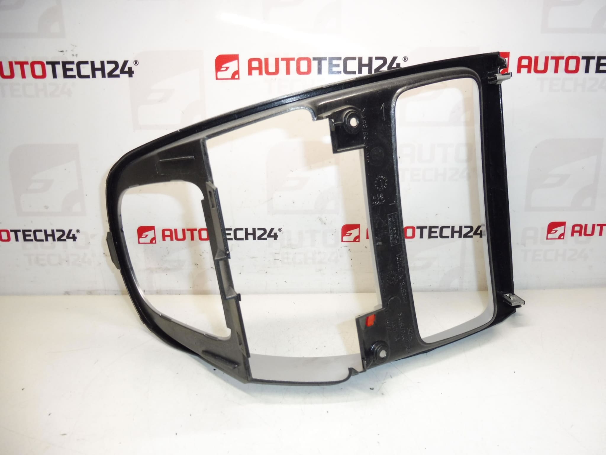 Panel palubní desky Peugeot 307 9651943877 8211HT - Obrázek 2